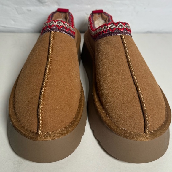 Amazon Ugg Inspo Taz Slippers - Size 9 - Picture 4 of 8